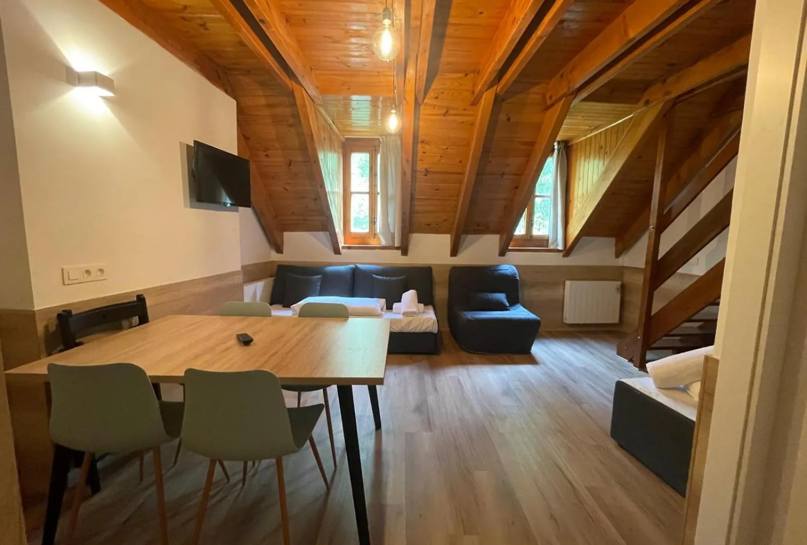 Apartamentos La Solana Pla de l'Ermita