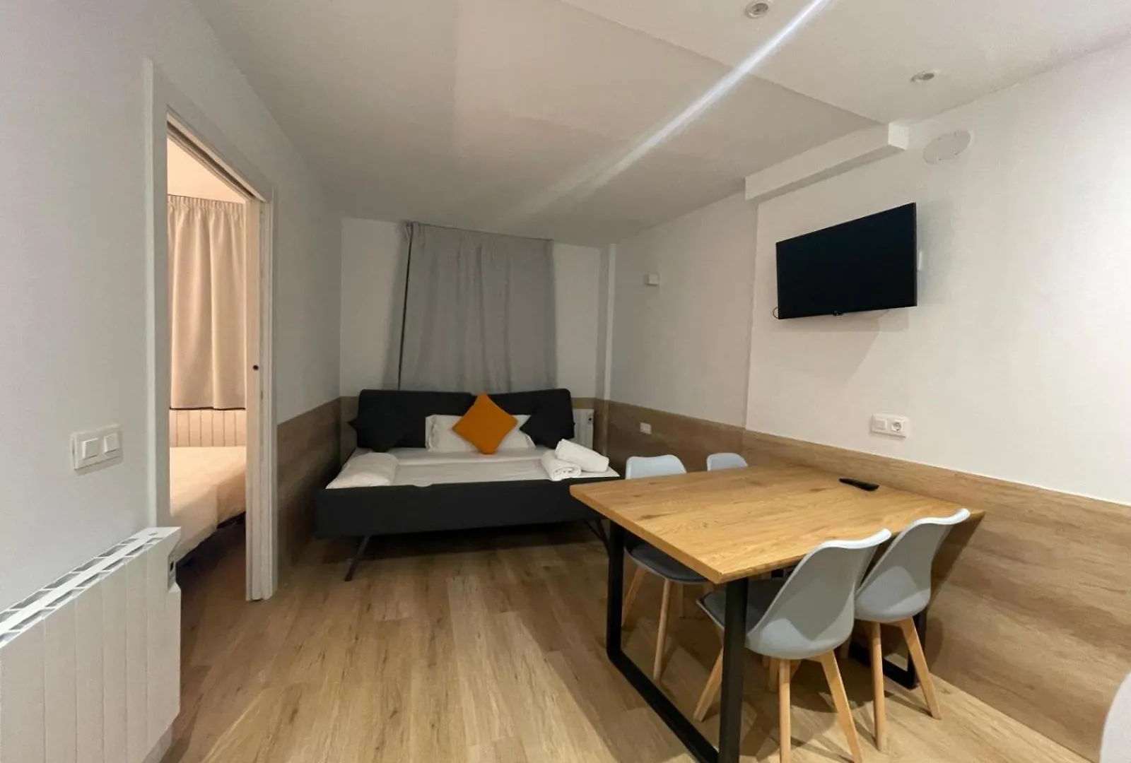 Apartamentos La Solana Pla de l'Ermita