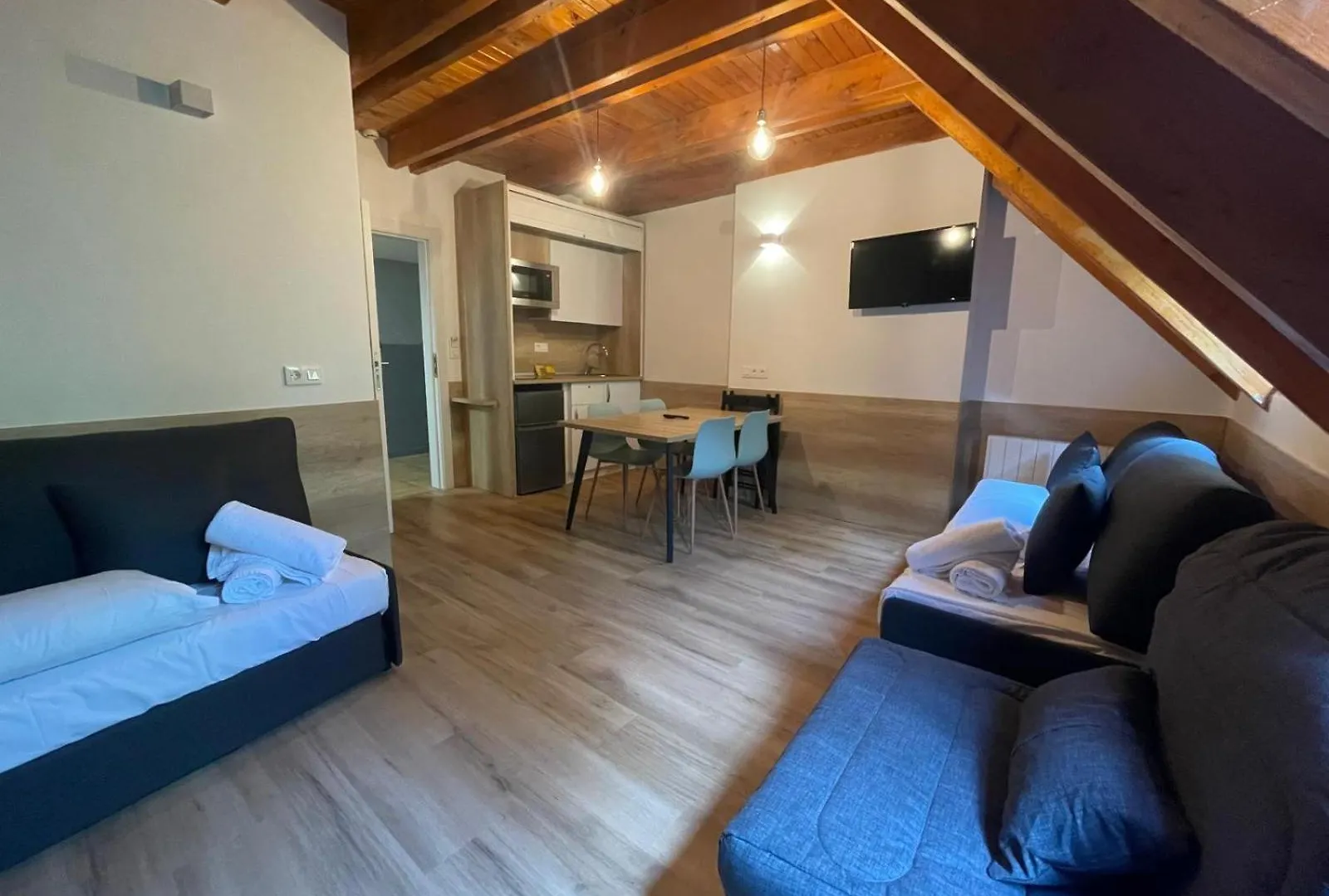 Apartamentos La Solana Pla de l'Ermita 0*,