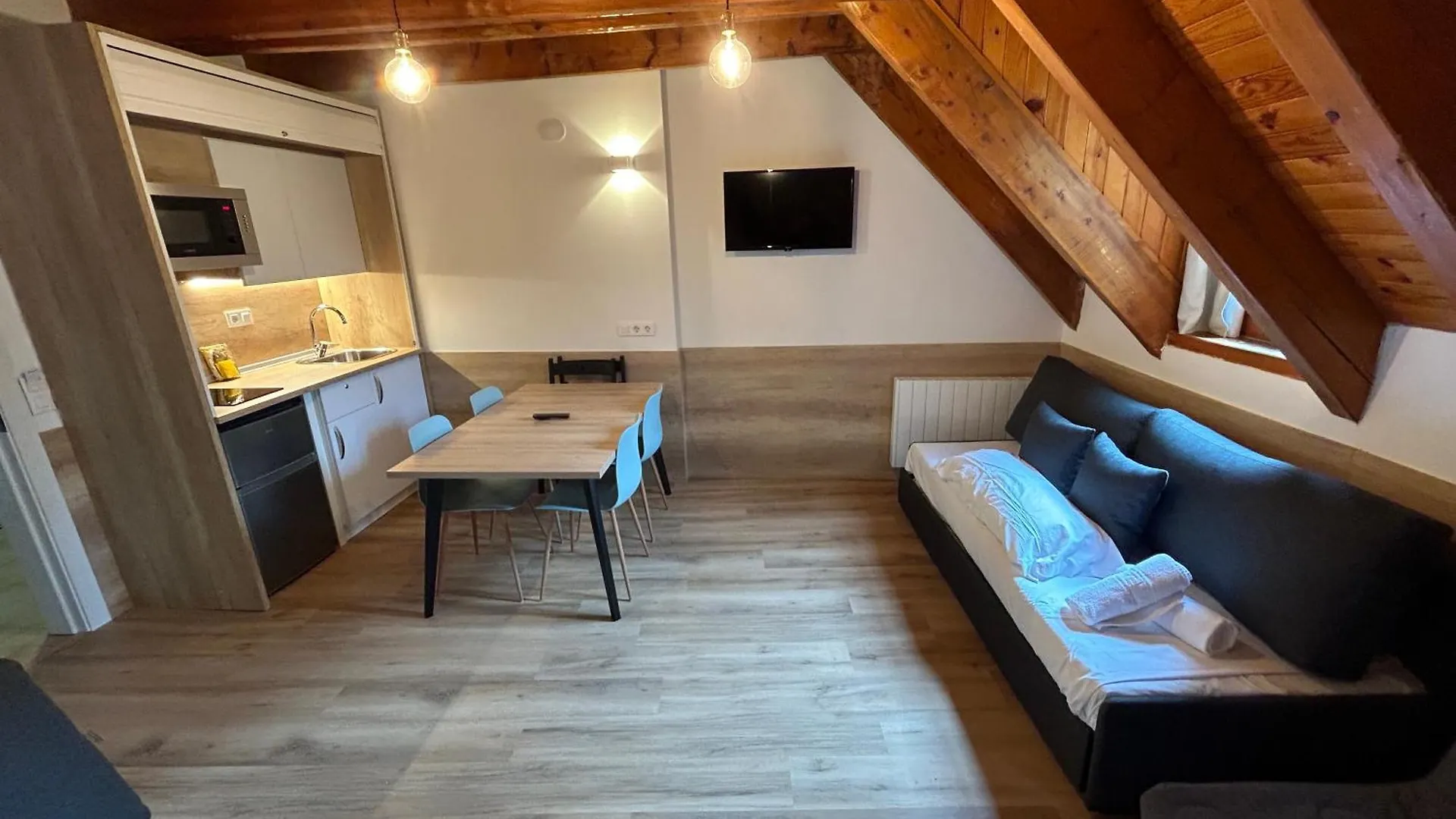 Apartamentos La Solana Pla de l'Ermita